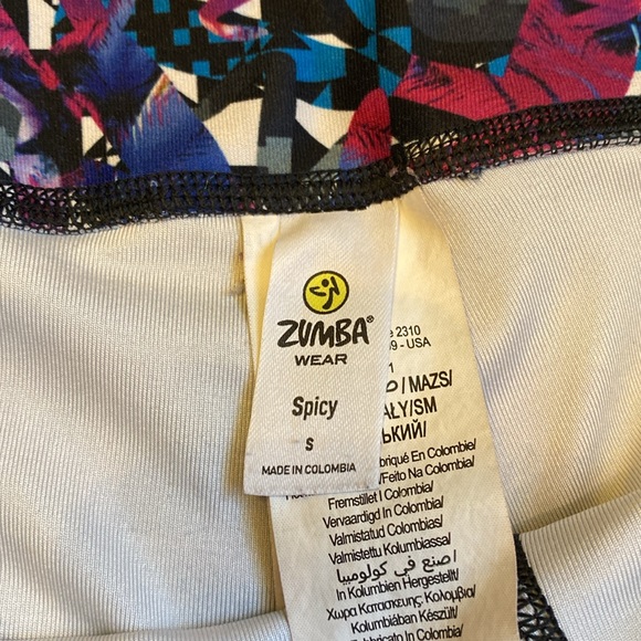 NWOT! ZUMBA Mashed Up Perfect Long Leggings RARE! - Size S - Picture 6 of 6